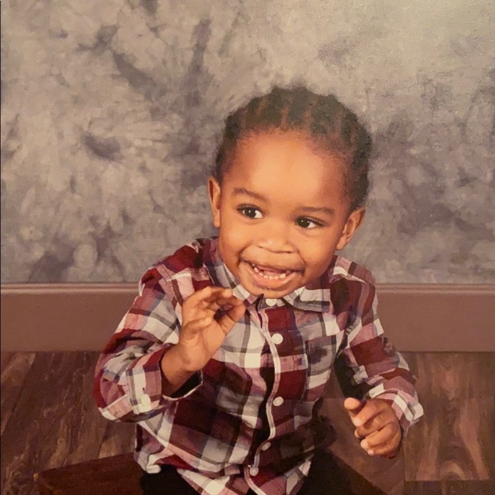 Meet your Posher, Dontae